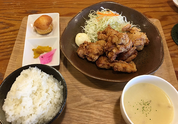 昼食
